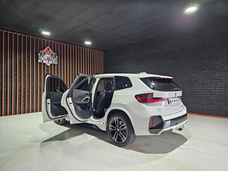 2023-BMW-X1-sDrive18d-M-Sport_23