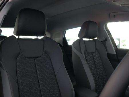 2025-Audi-A1-Sportback-30-TFSI-Black-Edition-S-Tronic_18