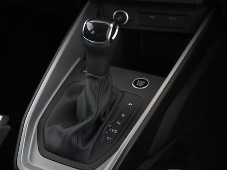 2025-Audi-A1-Sportback-30-TFSI-Black-Edition-S-Tronic_24