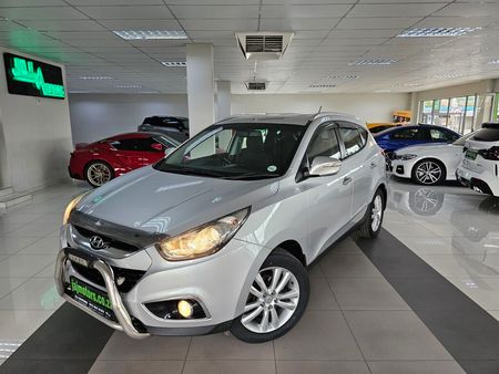 2013-Hyundai-ix35-20-GLS-Executive_1