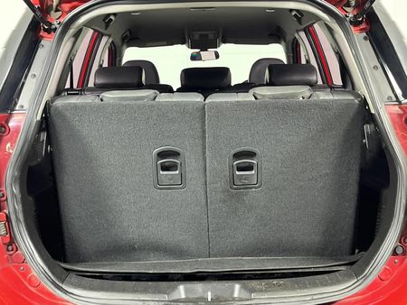 2017-Mahindra-XUV-500-22D-mHawk-7-seat-W8_14