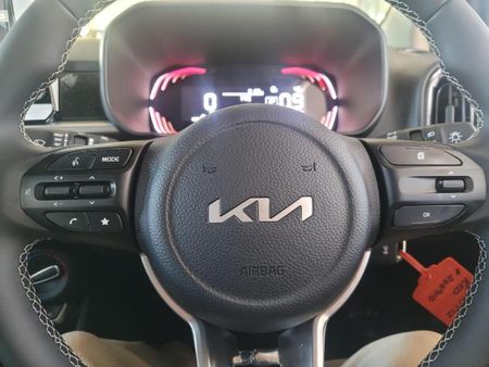 2025-Kia-Picanto-10-LX-Auto_10