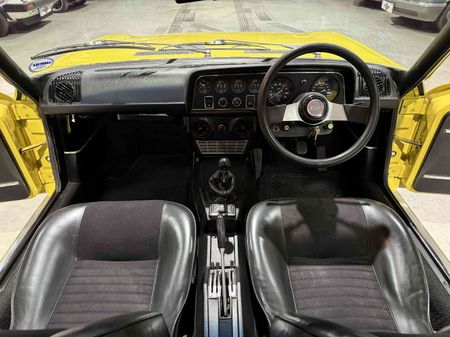 1971-Fiat-124-Sport-Coupe_17