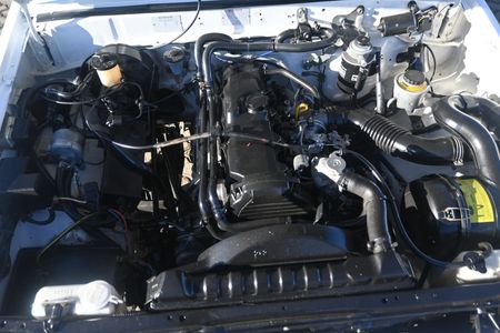 1998-Toyota-Hilux-28-D-LWB-Single-Cab_9