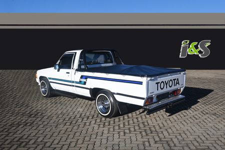 1998-Toyota-Hilux-28-D-LWB-Single-Cab_1
