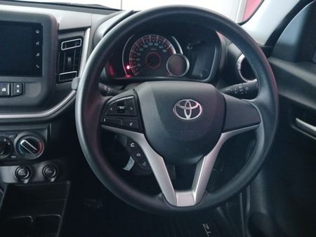 2024-Toyota-Vitz-10-XR-AMT_11