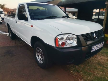 2018-Nissan-NP300-NP300-LWB-SC_2