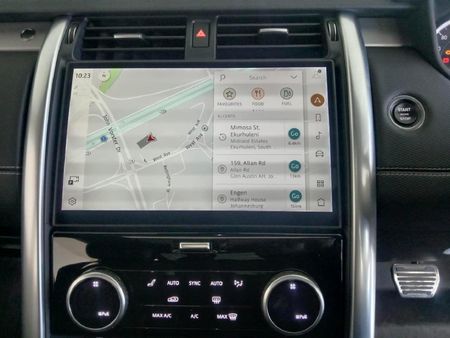 2023-Land-Rover-Discovery-30-TD-HSE-R-Dynamic-D300_13
