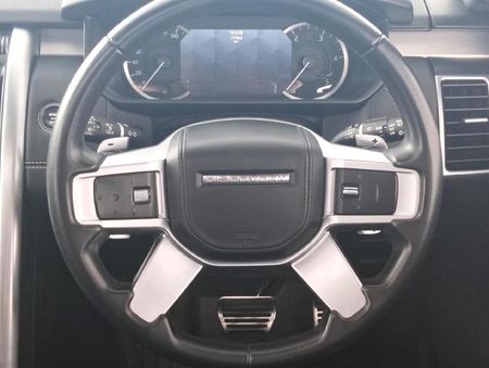 2023-Land-Rover-Discovery-30-TD-HSE-R-Dynamic-D300_16