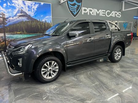 2019-Isuzu-D-Max-300-LX-Double-Cab_13