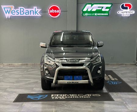 2019-Isuzu-D-Max-300-LX-Double-Cab_1