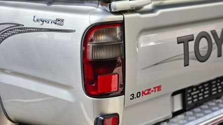 2004-Toyota-Hilux-30-KZ-TE-Legend-35_12
