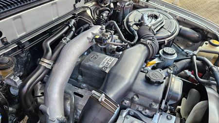 2004-Toyota-Hilux-30-KZ-TE-Legend-35_19