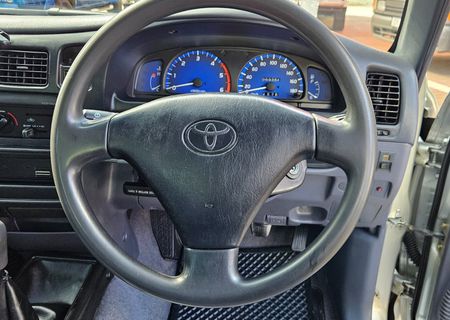 2004-Toyota-Hilux-30-KZ-TE-Legend-35_29