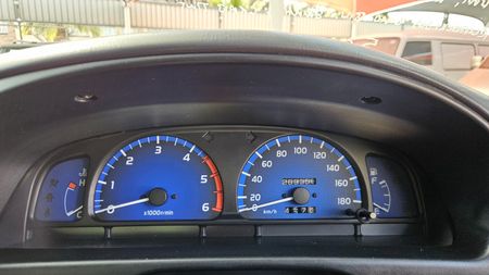 2004-Toyota-Hilux-30-KZ-TE-Legend-35_31