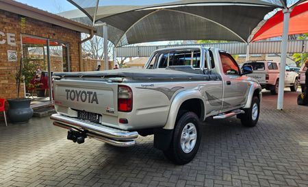 2004-Toyota-Hilux-30-KZ-TE-Legend-35_3
