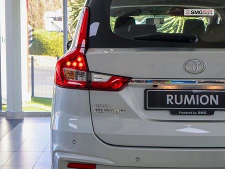 2025-Toyota-Rumion-15-TX-Auto_12