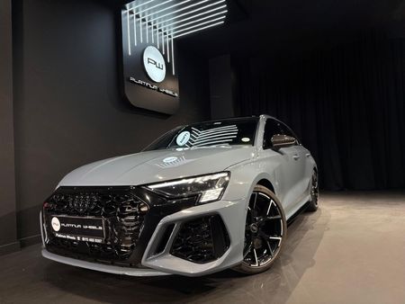 2023-Audi-RS3-Sportback-Quattro-Auto_0