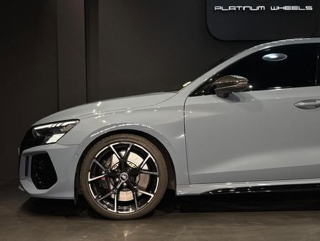 2023-Audi-RS3-Sportback-Quattro-Auto_2