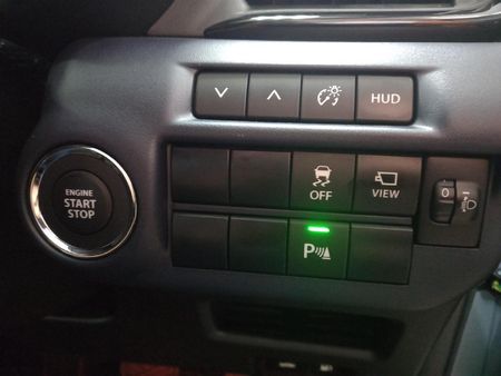 2025-Suzuki-Baleno-15-GLX_9