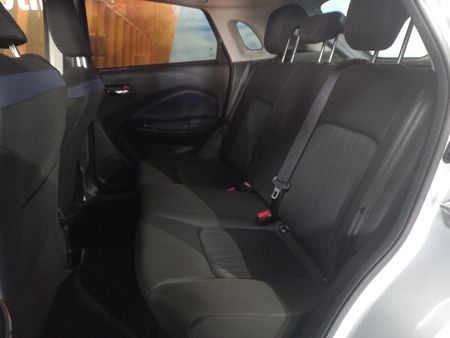 2025-Suzuki-Baleno-15-GLX_7