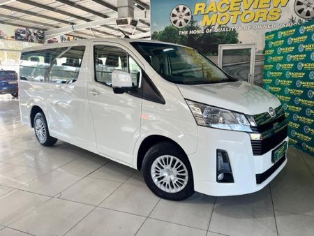 2020-Toyota-Quantum-28-GL-11-seat_0