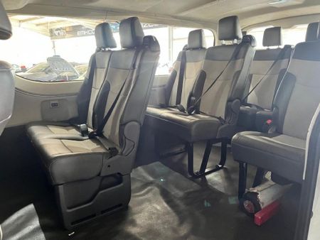2020-Toyota-Quantum-28-GL-11-seat_4