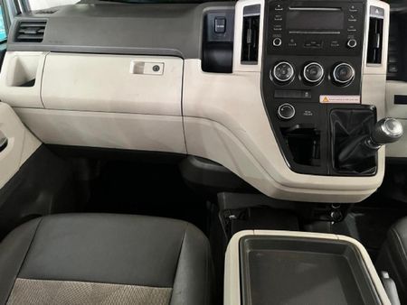 2020-Toyota-Quantum-28-GL-11-seat_5