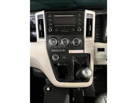 2020-Toyota-Quantum-28-GL-11-seat_8