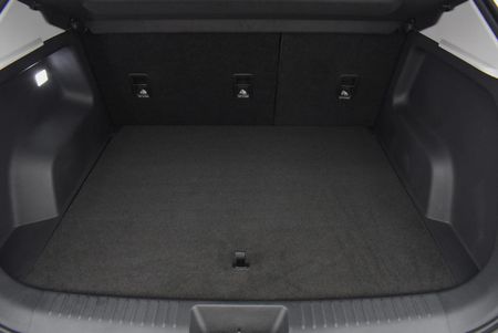2025-Omoda-C5-15T-Luxury-S_21