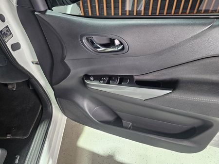 2022-Nissan-Navara-25-DDTi-SE-Double-Cab_7