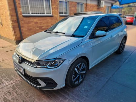 2023-Volkswagen-Polo-VW-POLO-9-10-TSI-COMFORTLINE_0