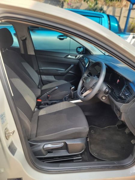 2023-Volkswagen-Polo-VW-POLO-9-10-TSI-COMFORTLINE_11