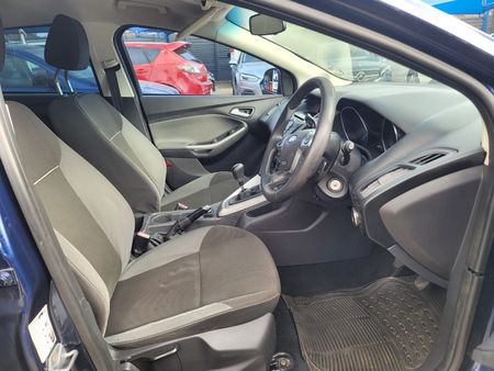 2023-Volkswagen-Polo-VW-POLO-9-10-TSI-COMFORTLINE_14
