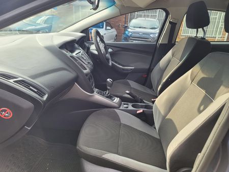 2023-Volkswagen-Polo-VW-POLO-9-10-TSI-COMFORTLINE_16