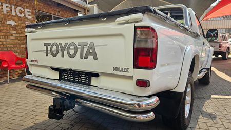 2005-Toyota-Hilux-30-KZ-TE-Legend-35_9