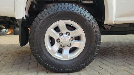 2005-Toyota-Hilux-30-KZ-TE-Legend-35_18