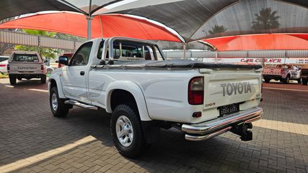 2005-Toyota-Hilux-30-KZ-TE-Legend-35_5