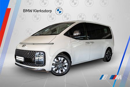 2022-Hyundai-Staria-22d-Luxury-Auto_0