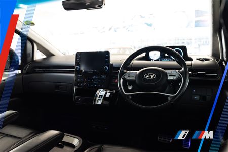 2022-Hyundai-Staria-22d-Luxury-Auto_13