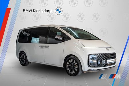 2022-Hyundai-Staria-22d-Luxury-Auto_3