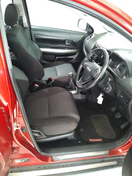2021-Haval-H1-15-VVT_11