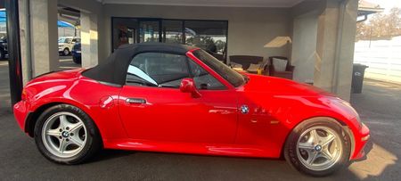 1998-BMW-Z3-28i_2