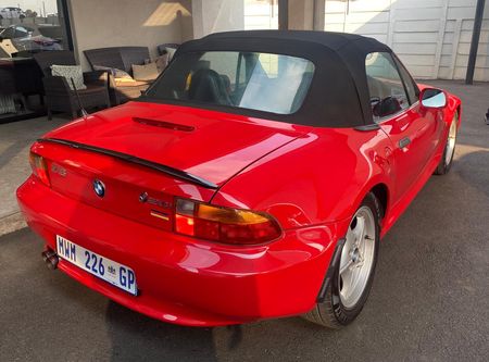 1998-BMW-Z3-28i_3