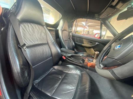1998-BMW-Z3-28i_8