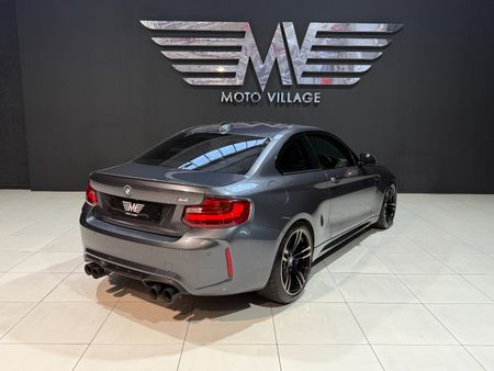 2017-BMW-M2-Coupe_5