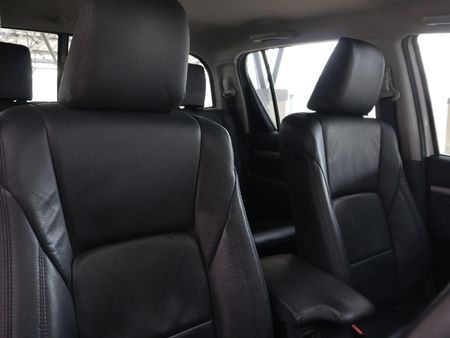 2021-Toyota-Hilux-28-GD-6-Raider-4x4-Auto-Double-Cab_16