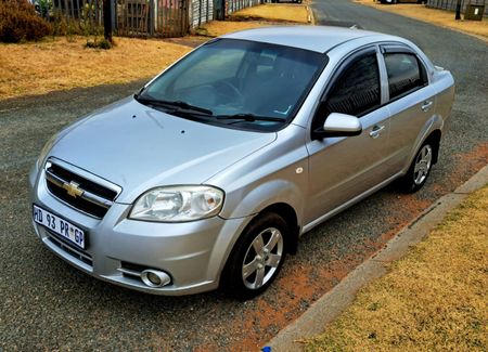 2011-Chevrolet-Aveo-16-LS_2