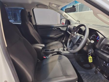 2022-Isuzu-D-Max-30-DDI-LSE-Auto-Double-Cab_10