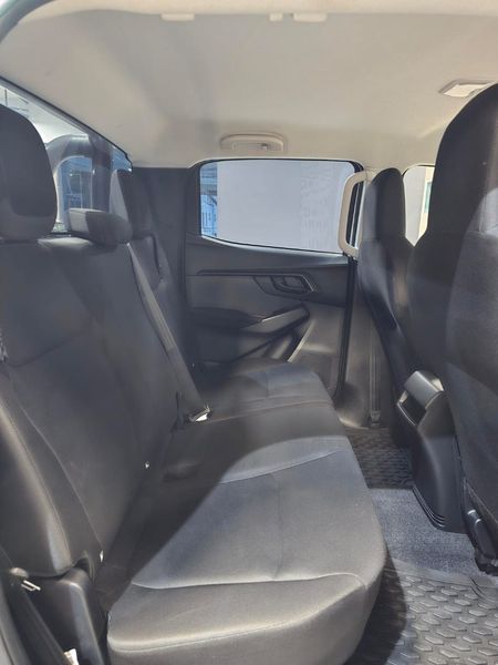 2022-Isuzu-D-Max-30-DDI-LSE-Auto-Double-Cab_11